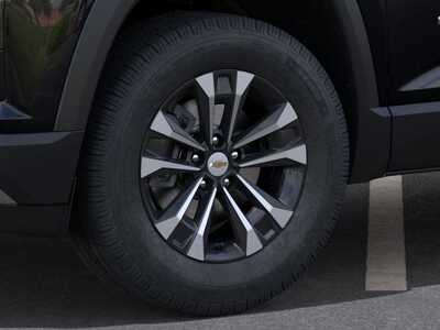 2027 Chevrolet Equinox, $34450. Photo 9
