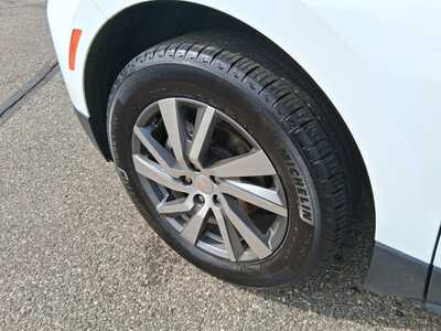2023 Chevrolet Equinox, $26456. Photo 9