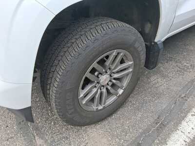 2024 Chevrolet Colorado, $36749. Photo 4