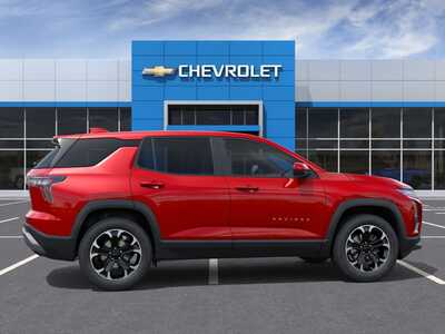 2026 Chevrolet Equinox, $31335. Photo 5