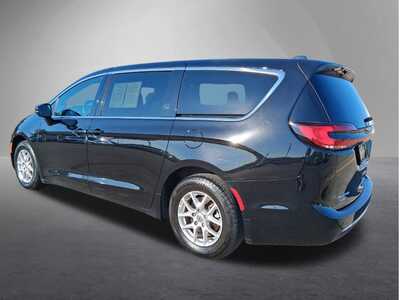2025 Chrysler Pacifica, $25699. Photo 5