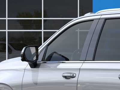 2027 Chevrolet Suburban, $83995. Photo 12