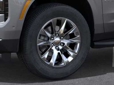 2027 Chevrolet Suburban, $83995. Photo 9