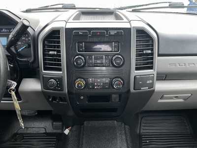 2019 Ford F350 Ext Cab, $39499. Photo 2