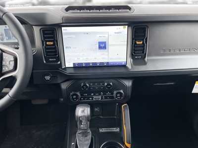 2024 Ford Bronco, $59300. Photo 8
