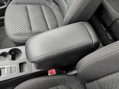 2024 Ford Escape, $28629. Photo 10