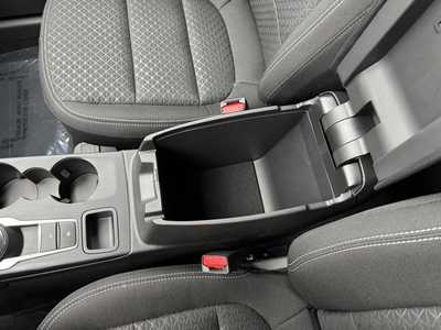 2024 Ford Escape, $28485. Photo 12