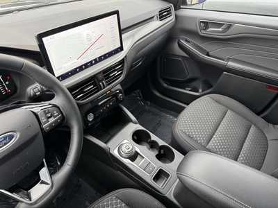 2024 Ford Escape, $28485. Photo 7