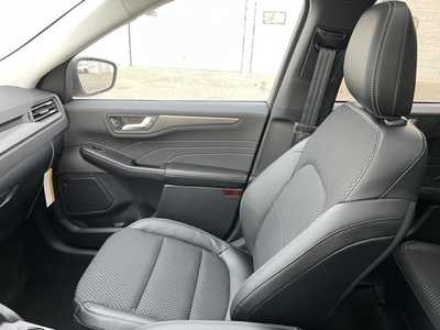 2025 Ford Escape, $35410. Photo 11