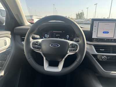 2025 Ford Explorer, $45069. Photo 2