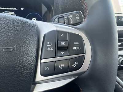 2025 Ford Explorer, $45069. Photo 6