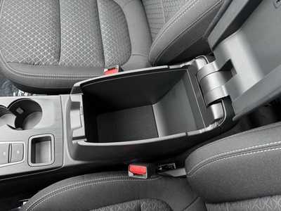 2024 Ford Escape, $28629. Photo 12