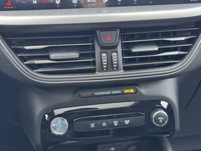 2024 Ford Escape, $28629. Photo 5