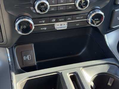 2024 Ford F150 Crew Cab, $42499. Photo 9