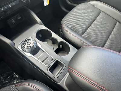 2025 Ford Escape, $32716. Photo 11