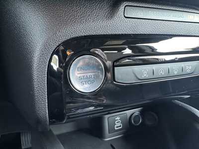 2025 Ford Escape, $32837. Photo 5