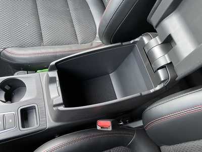 2025 Ford Escape, $32716. Photo 10