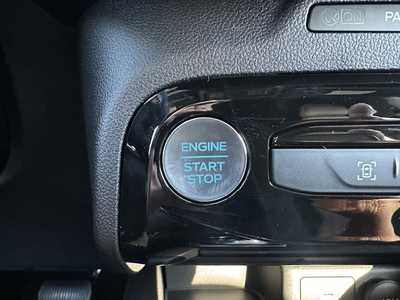 2025 Ford Escape, $31724. Photo 5