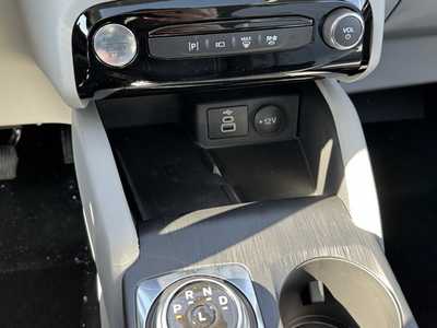 2025 Ford Escape, $40282. Photo 6
