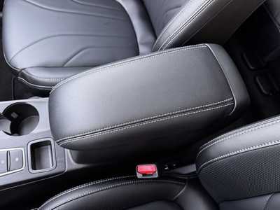 2025 Ford Escape, $41102. Photo 10