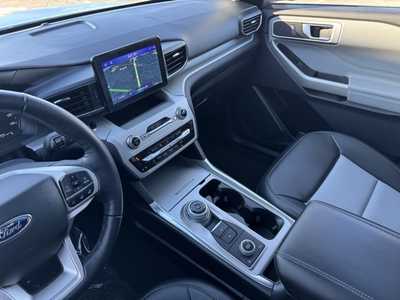 2022 Ford Explorer, $31899. Photo 8