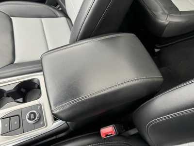 2022 Ford Explorer, $32899. Photo 10