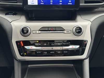 2022 Ford Explorer, $32899. Photo 5