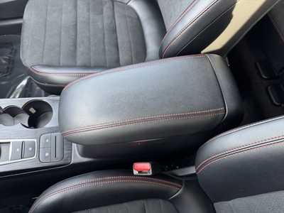 2022 Ford Escape, $25199. Photo 10