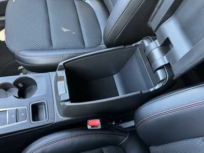 2025 Ford Escape, $32941. Photo 12