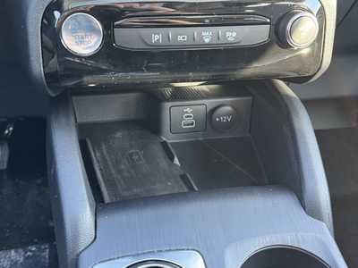 2025 Ford Escape, $39097. Photo 6