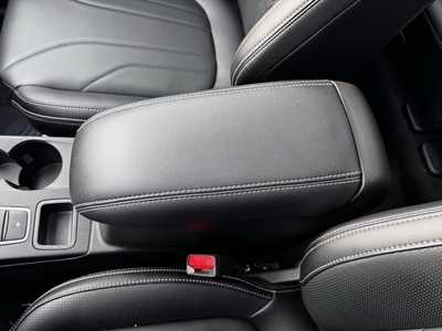 2025 Ford Escape, $37787. Photo 10