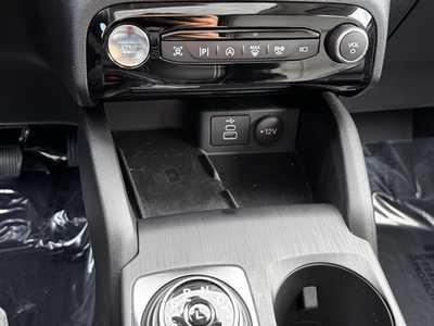 2025 Ford Escape, $37787. Photo 6
