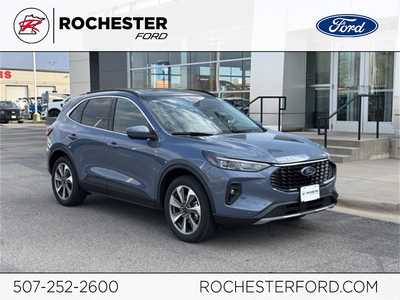 2025 Ford Escape, $37787. Photo 1