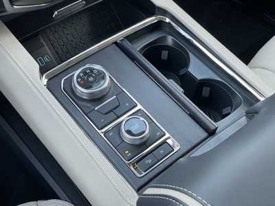 2024 Ford Expedition Max, $78980. Photo 11
