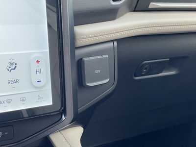 2024 Ford Expedition Max, $78980. Photo 7