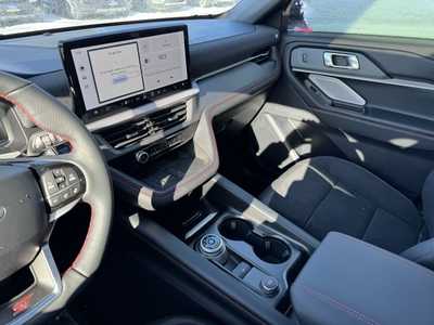 2025 Ford Explorer, $55571. Photo 6