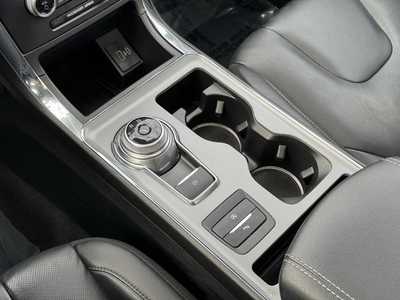 2022 Ford Edge, $27199. Photo 8