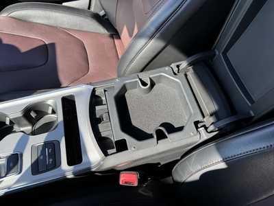 2022 Ford Edge, $29299. Photo 12