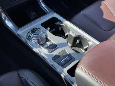 2022 Ford Edge, $29299. Photo 8
