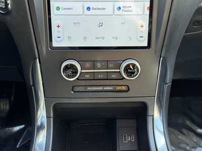 2022 Ford Edge, $28899. Photo 5