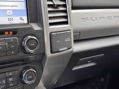 2017 Ford F350 Crew Cab, $43799. Photo 7