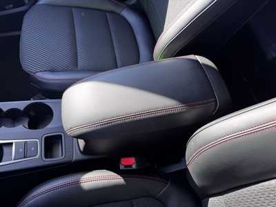 2025 Ford Escape, $33387. Photo 10