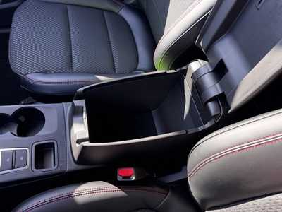 2025 Ford Escape, $33387. Photo 12