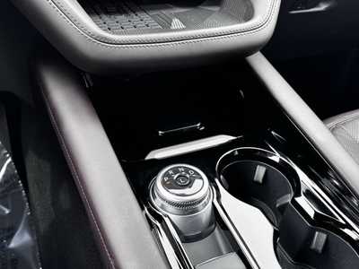 2025 Ford Explorer, $51799. Photo 8