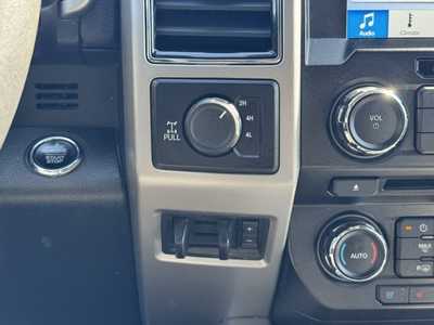 2018 Ford F350 Crew Cab, $49998. Photo 5
