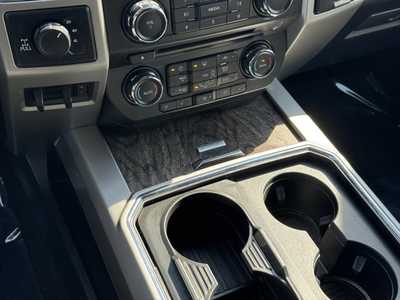 2018 Ford F350 Crew Cab, $49998. Photo 8