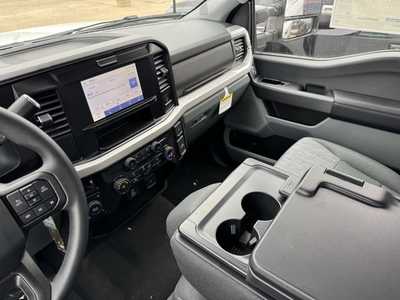 2025 Ford F350 Crew Cab, $58208. Photo 8