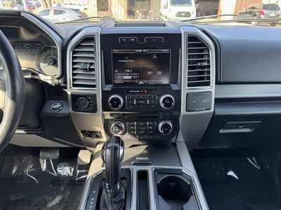 2015 Ford F150 Crew Cab, $22499. Photo 2