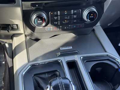 2015 Ford F150 Crew Cab, $22499. Photo 9