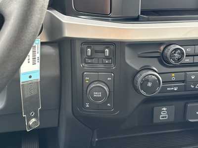 2025 Ford F350 Crew Cab, $58208. Photo 5